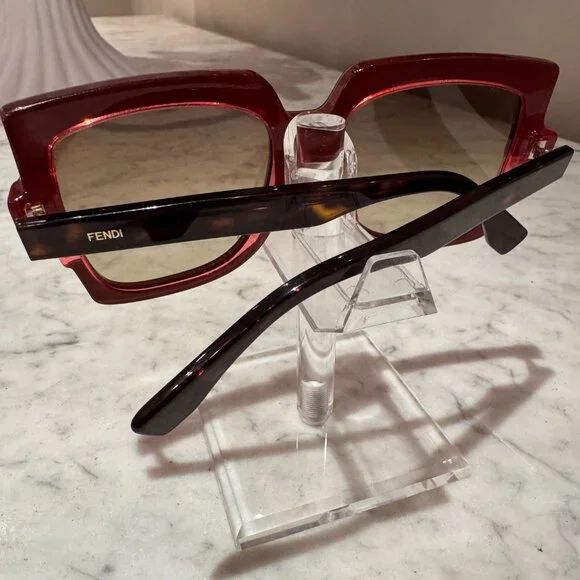 Fendi Sunglasses - Picture 2 of 3